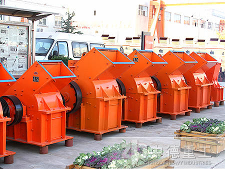 不僅可用于破碎生產線、制砂生產線，也可在選礦生產線中替代圓錐破碎機。下面我們就具體來看錘式破碎機應用于哪些方面？