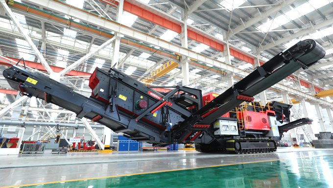 Wotetrack履帶式移動(dòng)破碎篩分站簡介圖